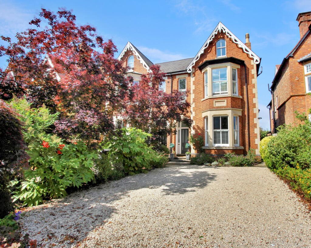 Main image of property: Hillmorton Road, Rugby, CV22