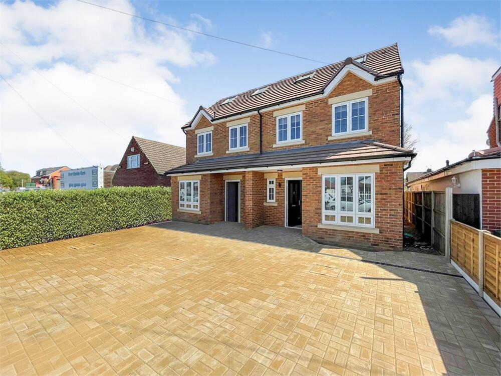 Main image of property: Elmshott Lane, Slough, Cippenham, SL1