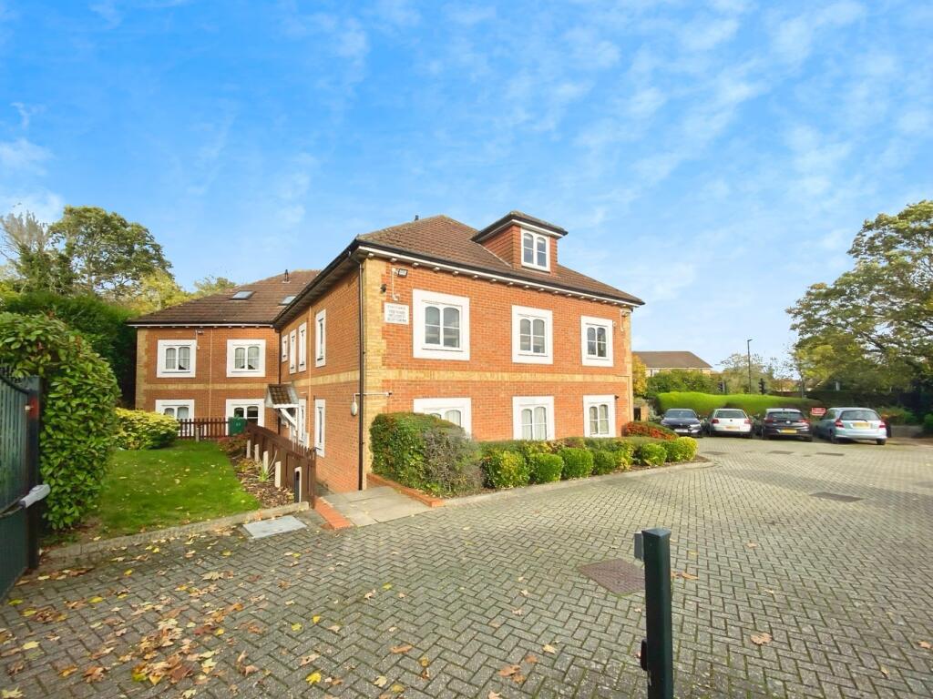 Main image of property: Windsor Lane, Burnham, SL1