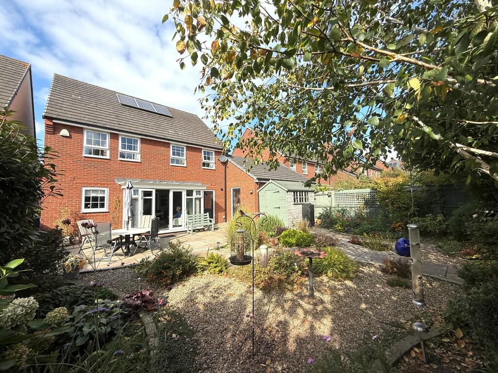 Main image of property: Veysey Close, Exeter