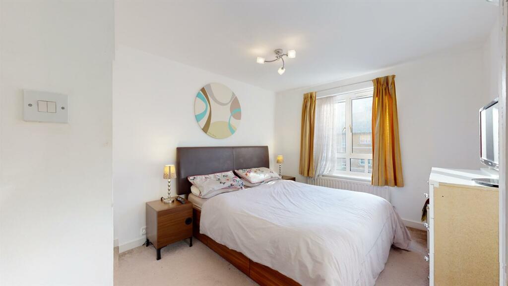 Main image of property: Admiral Walk, London