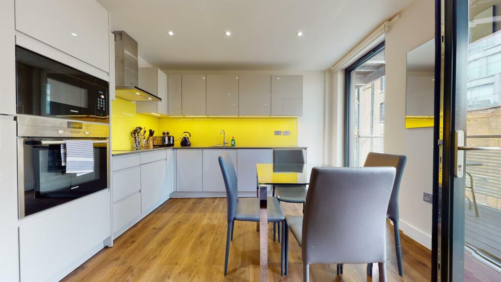 Main image of property: 80 Back Church Lane, Twyne House Apartments, London