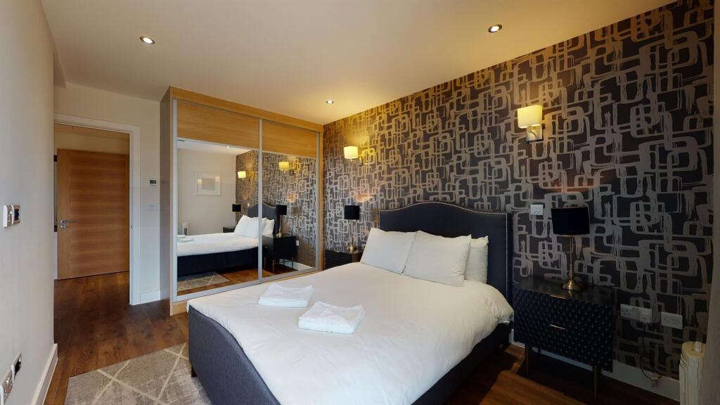 Main image of property: 80 Back Church Lane, Twyne House Apartments, London