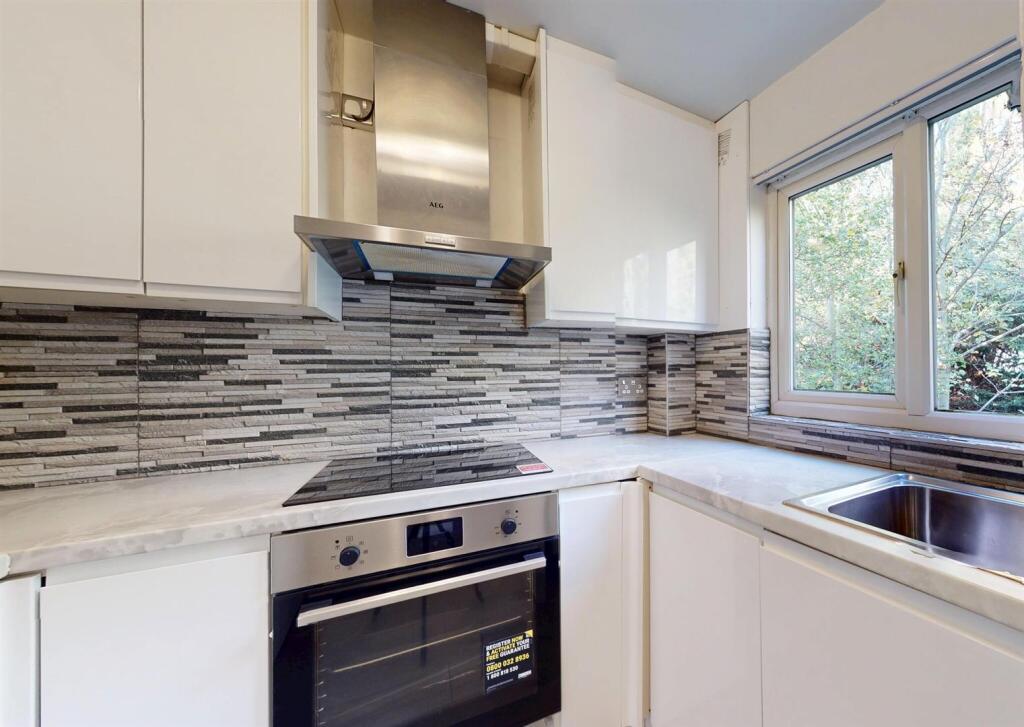 Main image of property: Harp Island Close, London