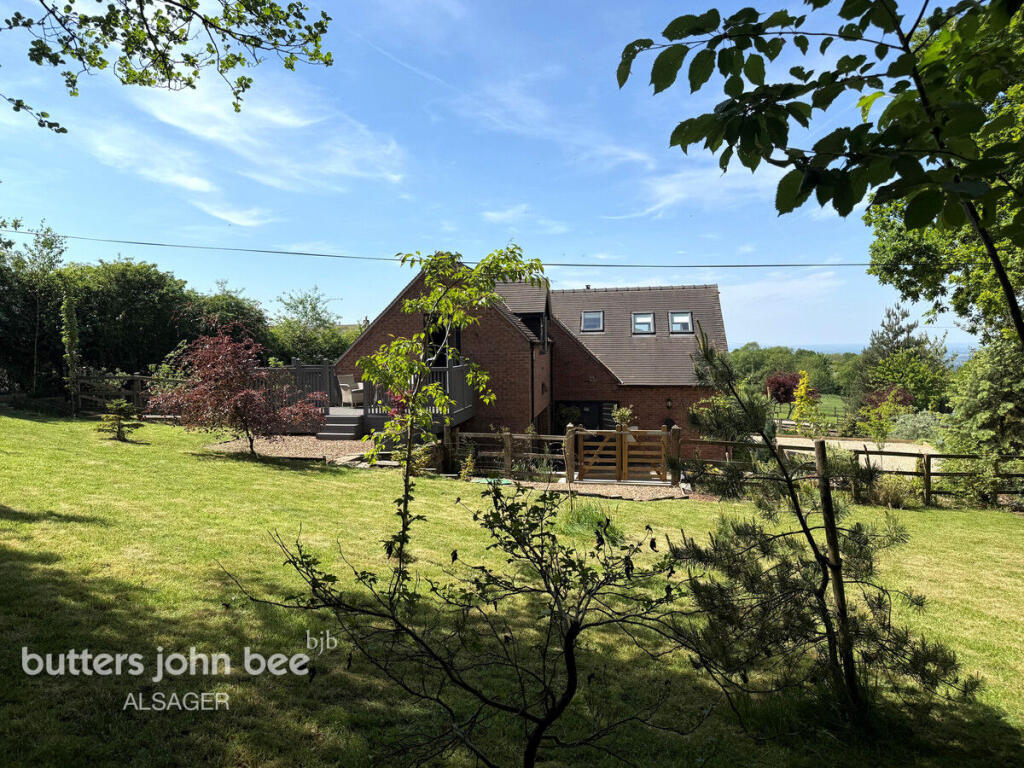 Main image of property: Roe Park, Mow Cop