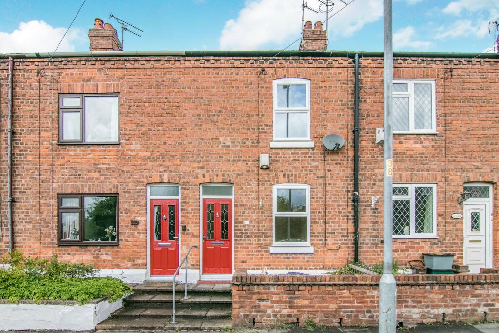2 bedroom terraced house for rent in Hoole Lane, Hoole, Chester, CH2