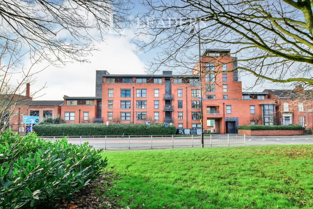 2 bedroom apartment for rent in Millennium House, Chester Road, Manchester, M16
