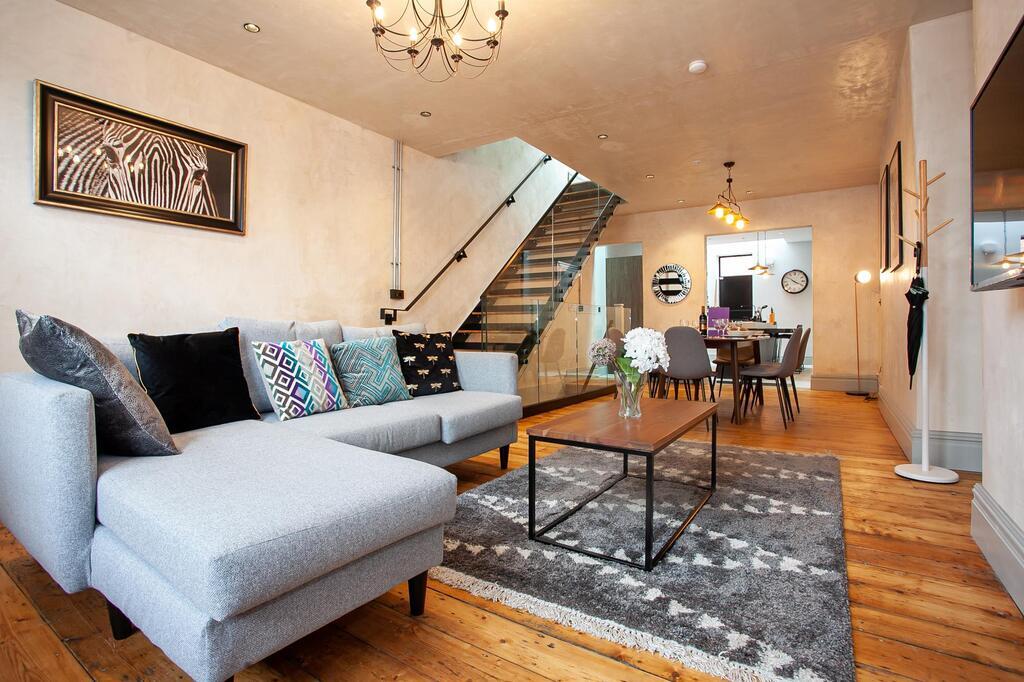 Main image of property: Liverpool Road, M3