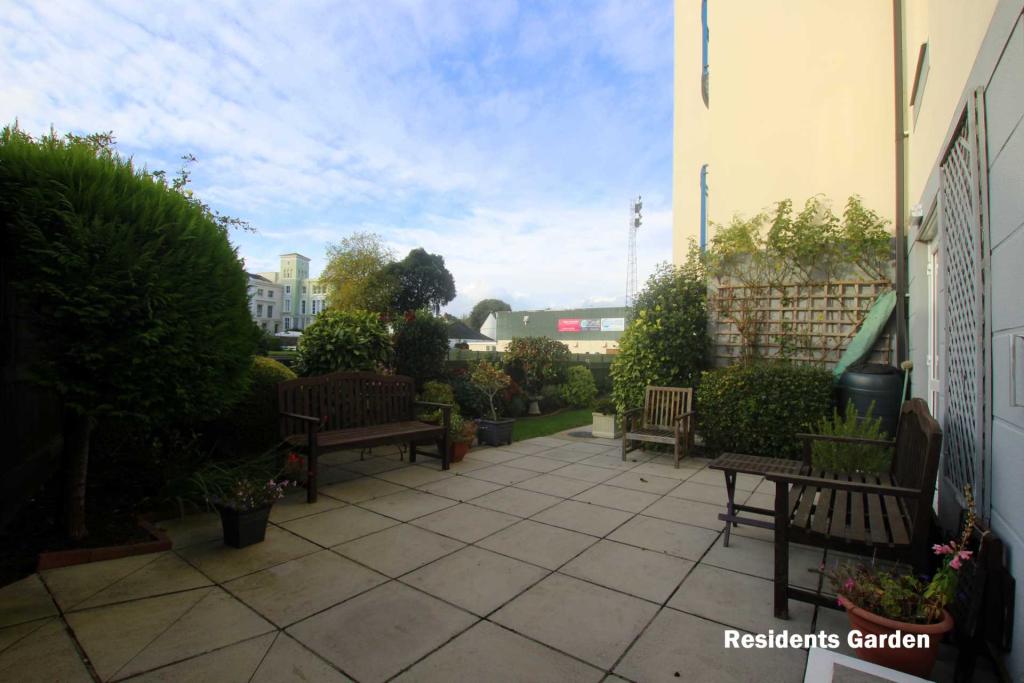 1 bedroom retirement property for sale in Strand Court, Bideford, EX39