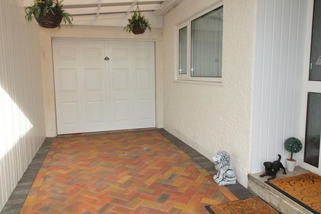 4 bedroom bungalow for sale in Chestnut Drive, Danygraig, Porthcawl, CF36 5AD, CF36