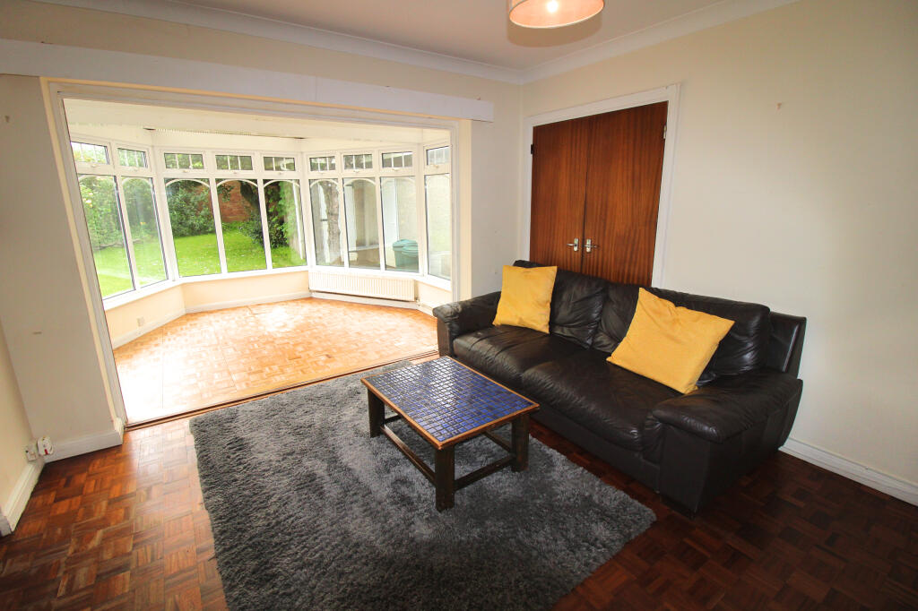 Additional property image - CARLTON PLACE, PORTHCAWL, CF36 3ET