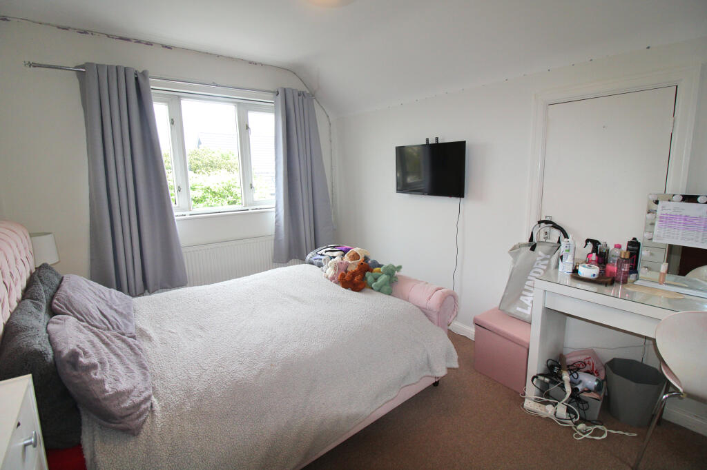 Additional property image - CARLTON PLACE, PORTHCAWL, CF36 3ET