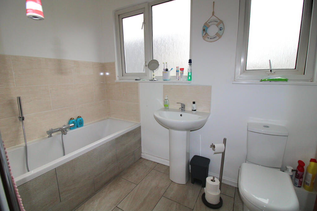 Additional property image - CARLTON PLACE, PORTHCAWL, CF36 3ET