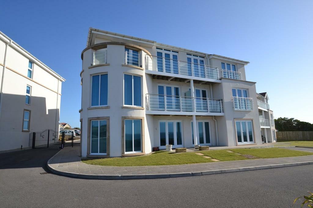 Main image of property: LOCKS LODGE, LOCKS COMMON ROAD, PORTHCAWL, CF36 3DZ