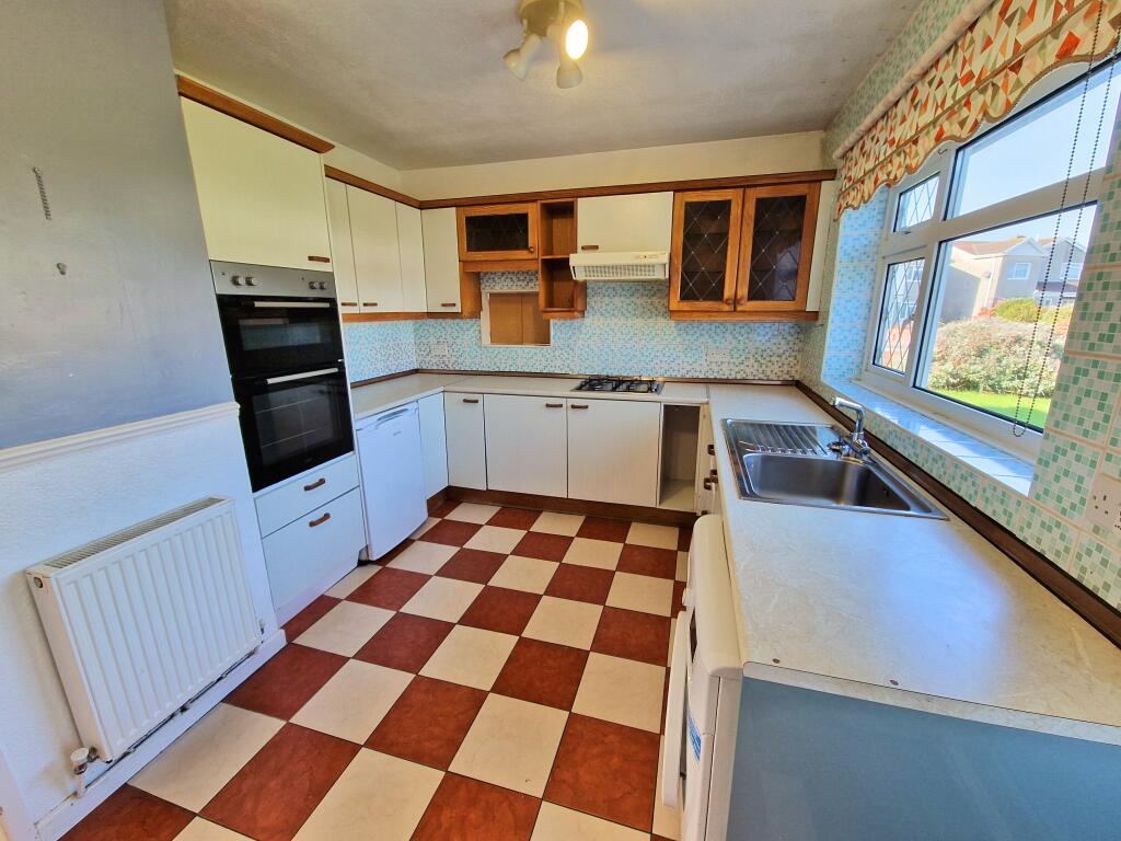 Additional property image - CURLEW ROAD, PORTHCAWL, CF36 3QA