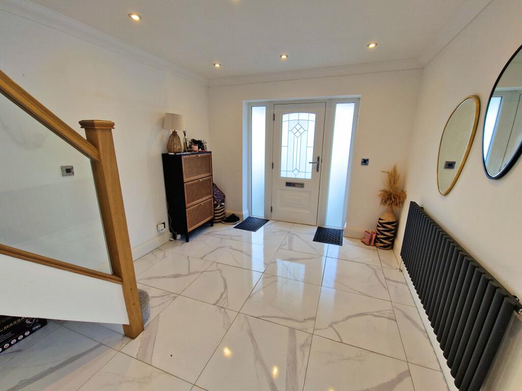 Additional property image - LONG ACRE DRIVE, NOTTAGE, PORTHCAWL, CF36 3SB