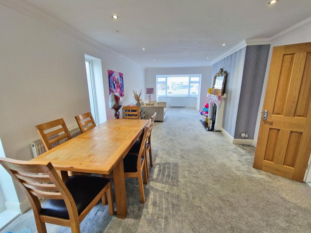 Additional property image - LONG ACRE DRIVE, NOTTAGE, PORTHCAWL, CF36 3SB