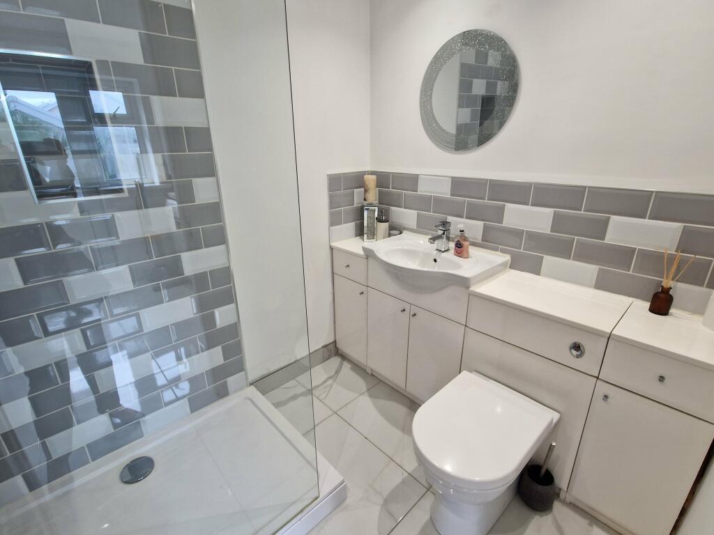Additional property image - LONG ACRE DRIVE, NOTTAGE, PORTHCAWL, CF36 3SB