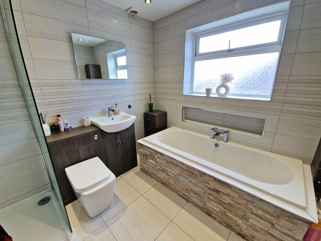 Additional property image - LONG ACRE DRIVE, NOTTAGE, PORTHCAWL, CF36 3SB