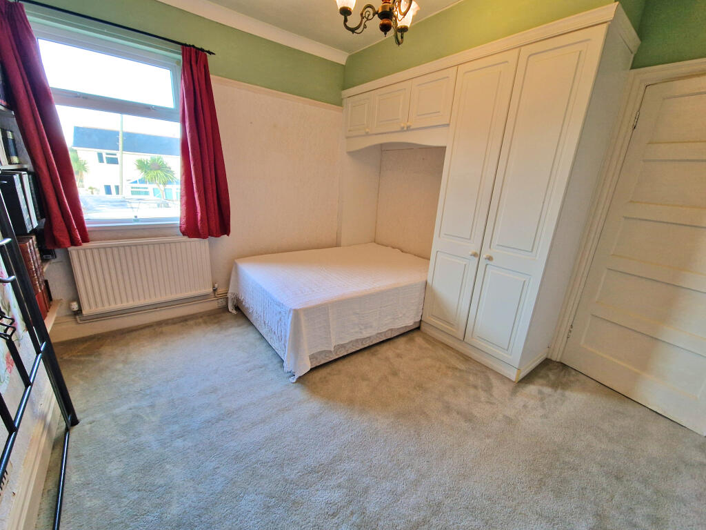 Additional property image - BLUNDELL AVENUE, PORTHCAWL, CF36 3YY