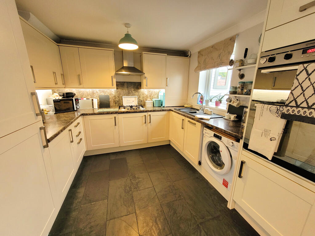 Additional property image - GLAN Y LLYN, NORTH CORNELLY, CF33 4EF