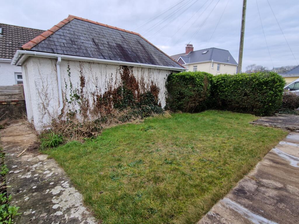 Additional property image - BEACH ROAD, NEWTON, PORTHCAWL, CF36 5NH