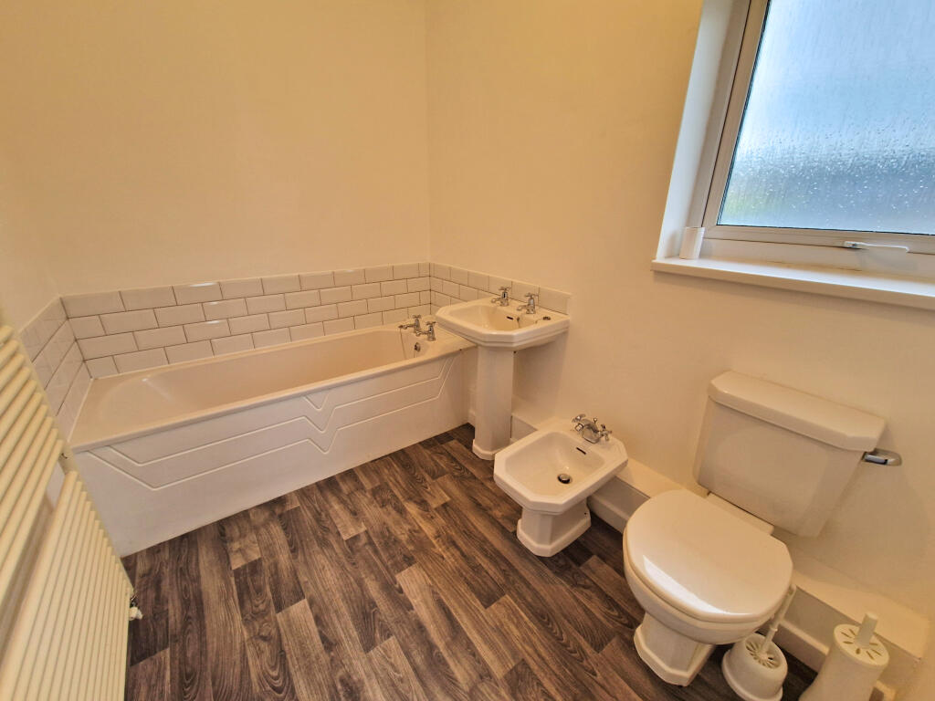 Additional property image - BEACH ROAD, NEWTON, PORTHCAWL, CF36 5NH