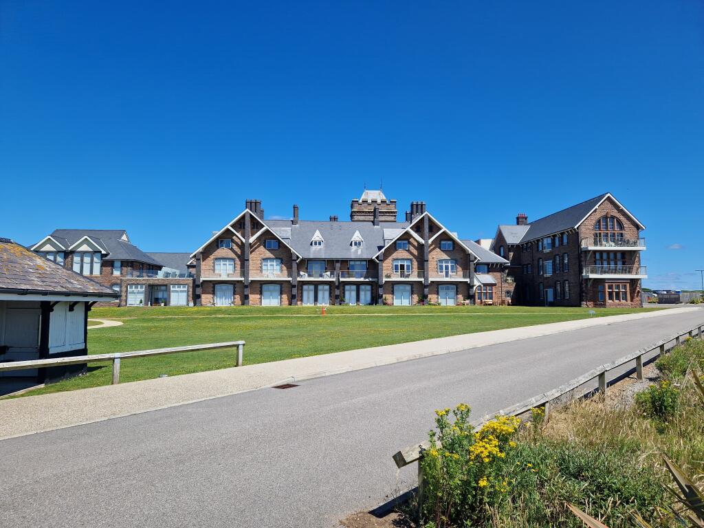 Main image of property: THE REST, REST BAY, PORTHCAWL, CF36 3UP
