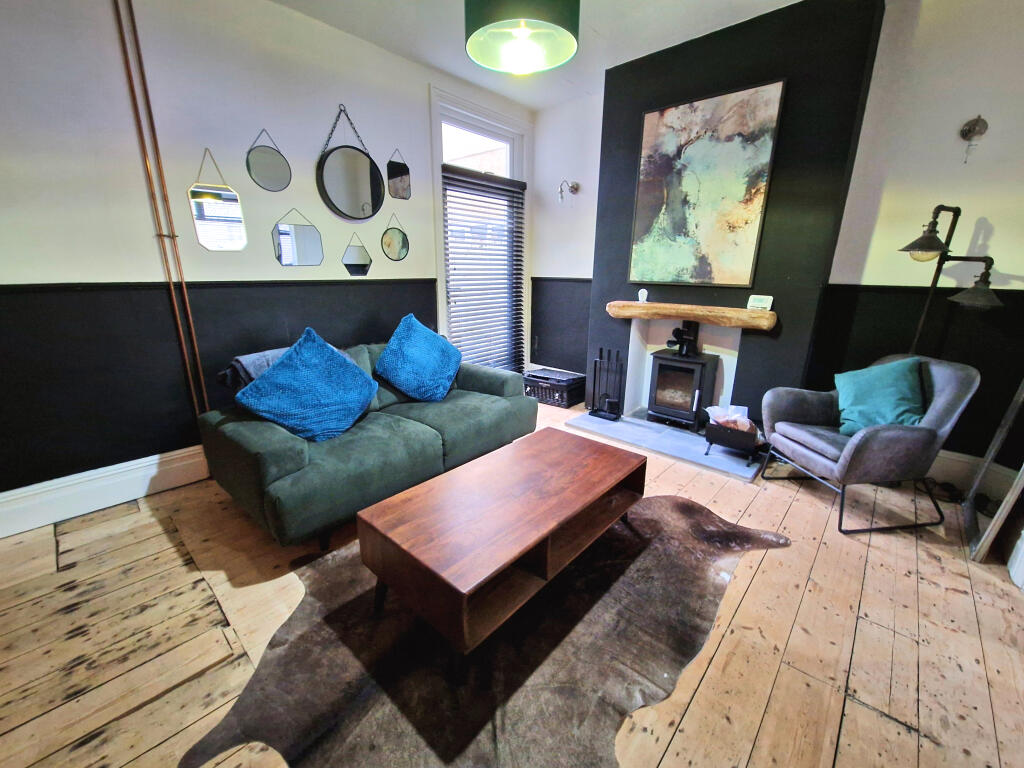 Additional property image - SUFFOLK PLACE, PORTHCAWL, CF36 3EB