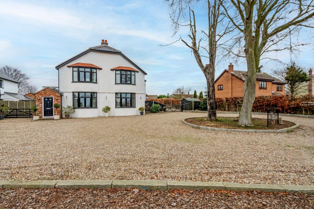 Main image of property: Winterton Road, Hemsby