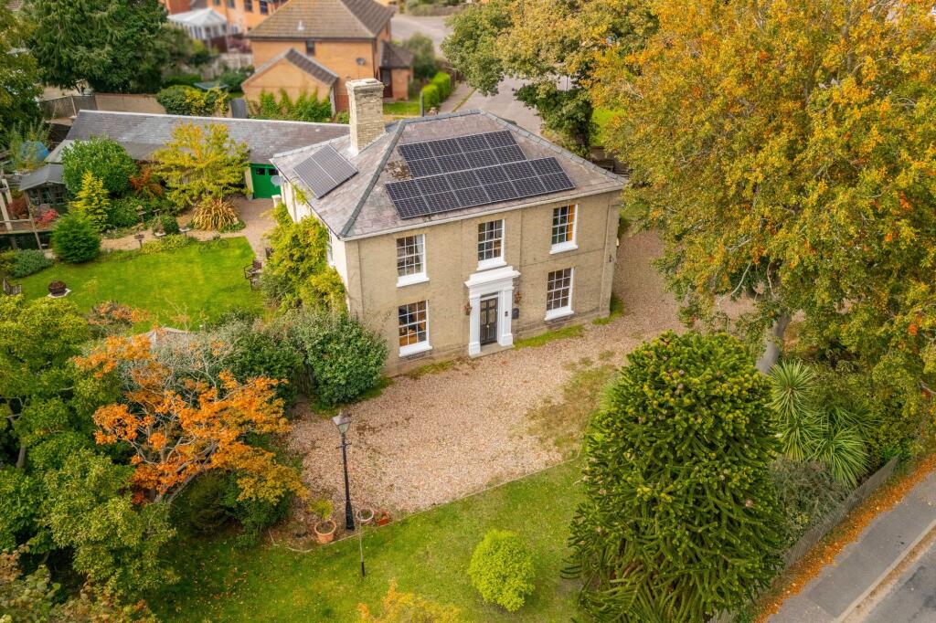 Main image of property: The Oaks, Martham