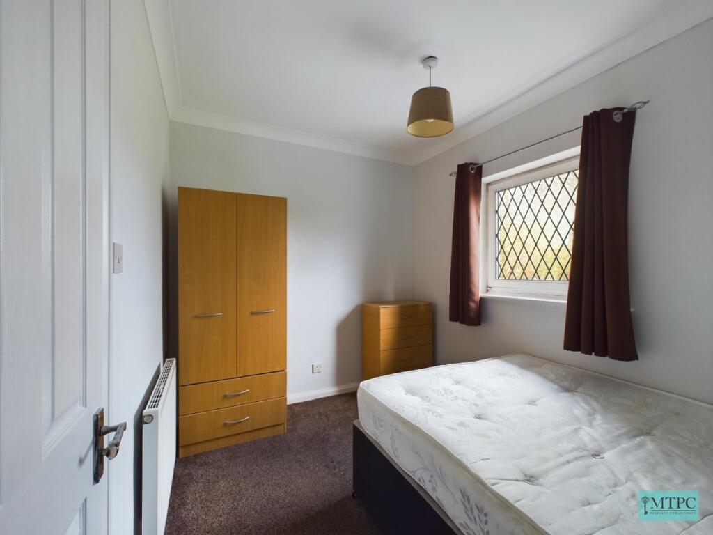 Main image of property: Room 1, Kingsway North, York