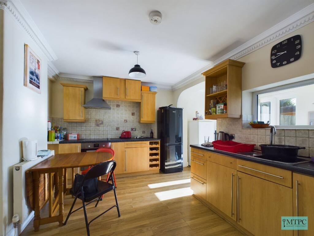 Main image of property: Room 1, Crombie Avenue, York