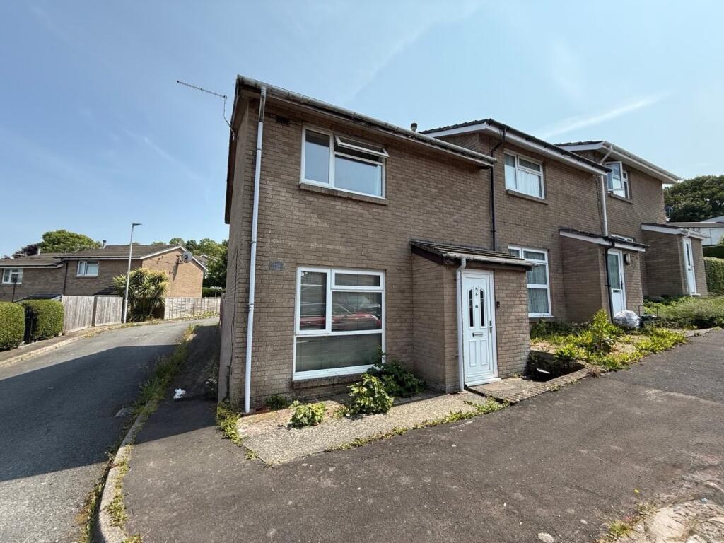 2 bedroom end of terrace house