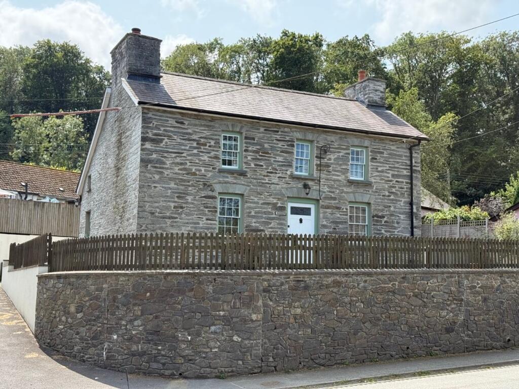 Main image of property: Cenarth, Newcastle Emlyn, SA38