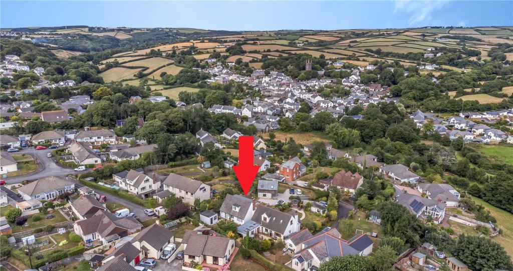 3 bedroom detached house for sale in Stratton, Bude, EX23