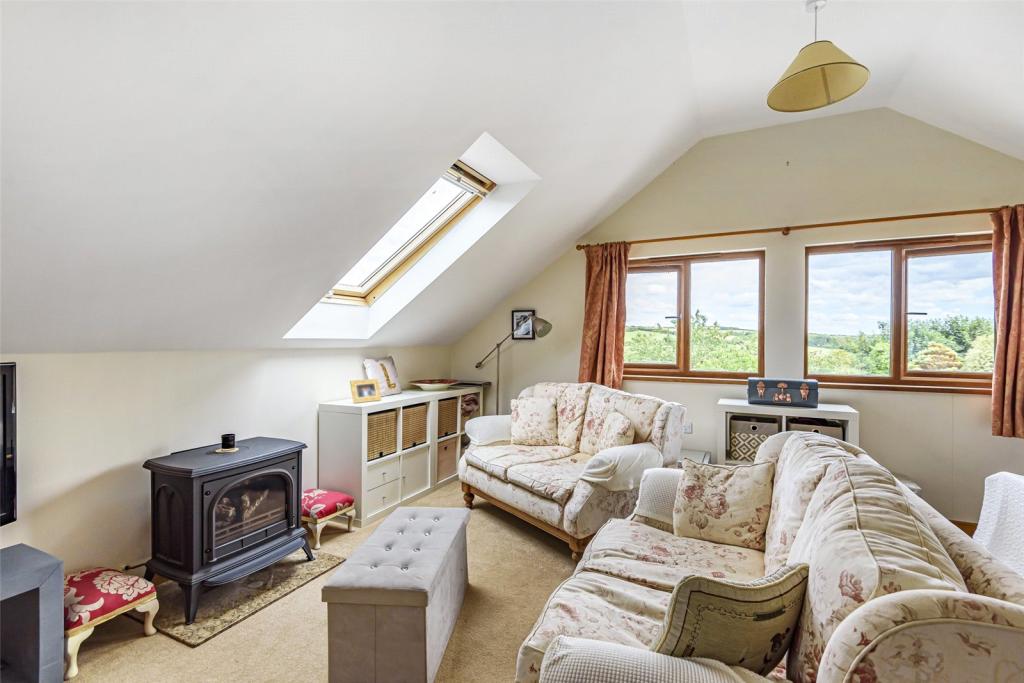 3 bedroom detached house for sale in Stratton, Bude, EX23