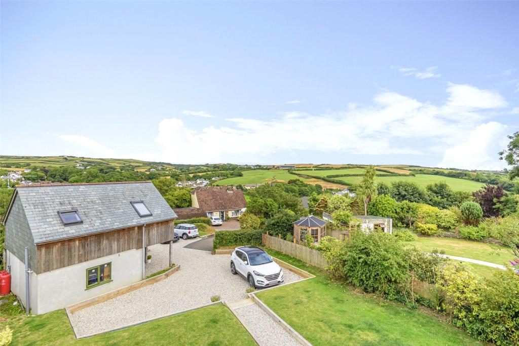 3 bedroom detached house for sale in Stratton, Bude, EX23