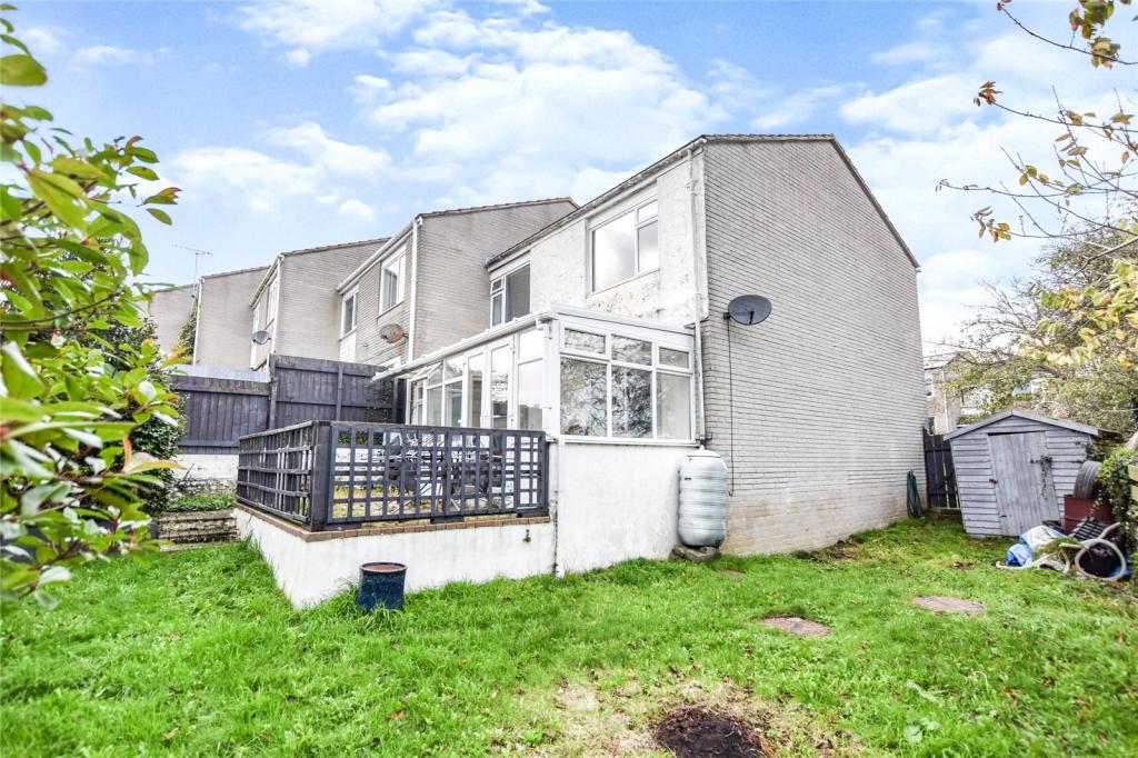 3 bedroom end of terrace house for sale in Stratton, Bude, EX23