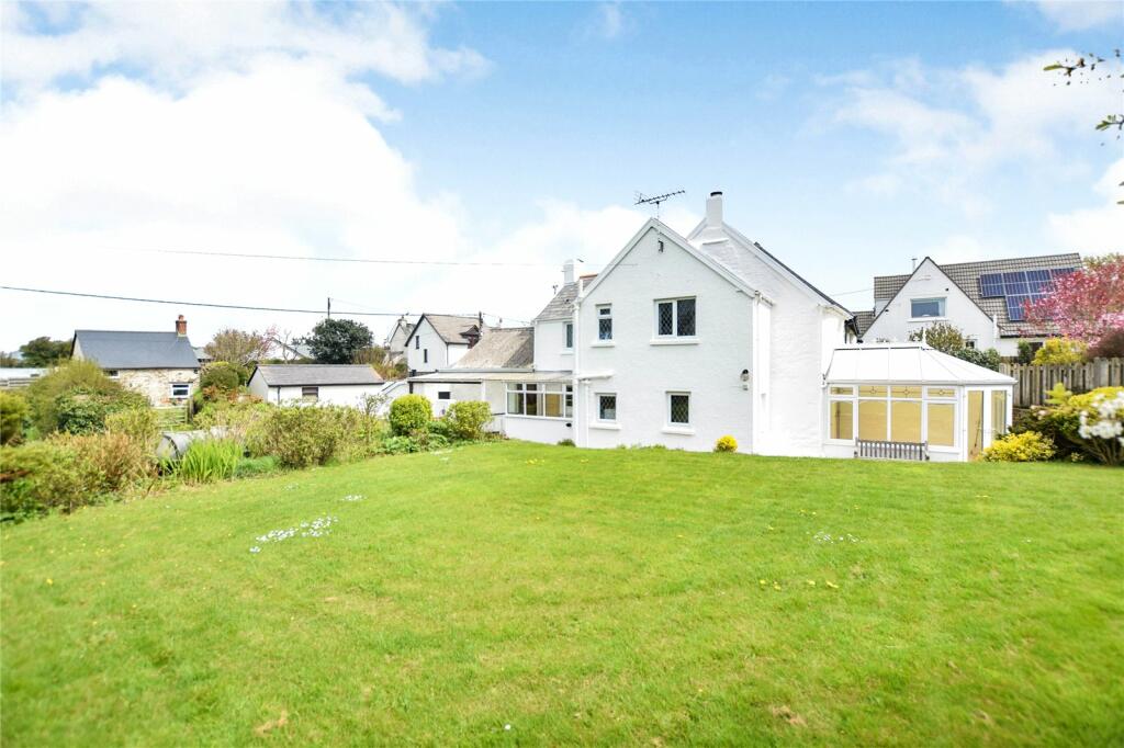 3 bedroom semidetached house for sale in Bude, Cornwall, EX23