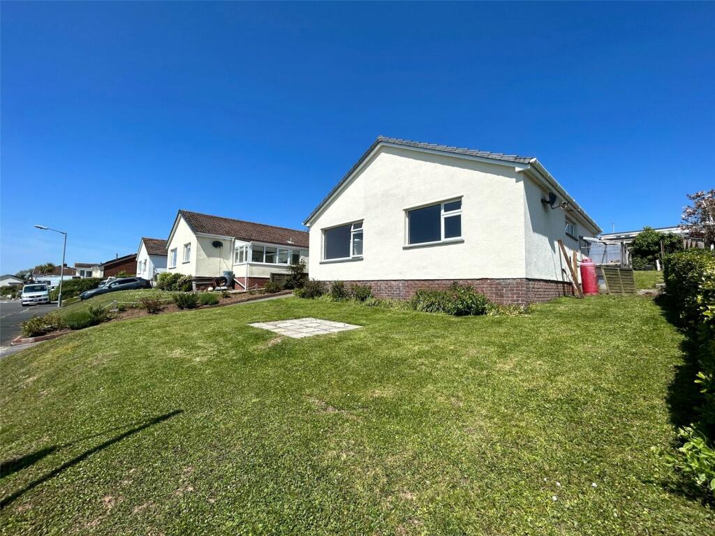 3 bedroom bungalow for sale in Poughill, Bude, EX23