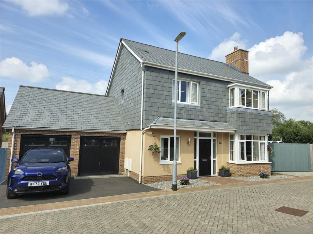 4 bedroom detached house for sale in Marhamchurch, Bude, EX23