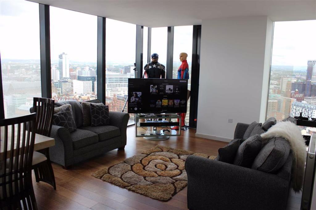2 bedroom apartment for sale in Beetham Tower, Manchester, M3