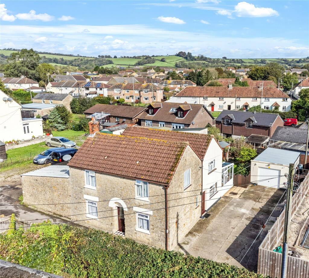 4 bedroom detached house for sale in Beaminster, Dorset, DT8