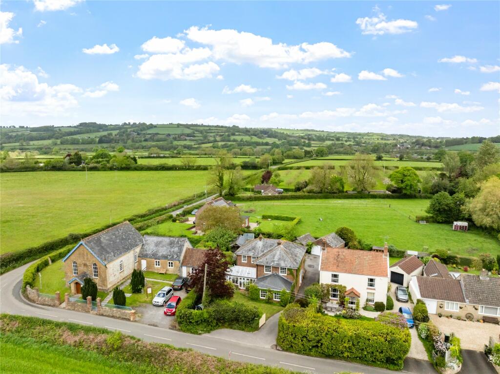4 bedroom detached house for sale in Beaminster, Dorset, DT8