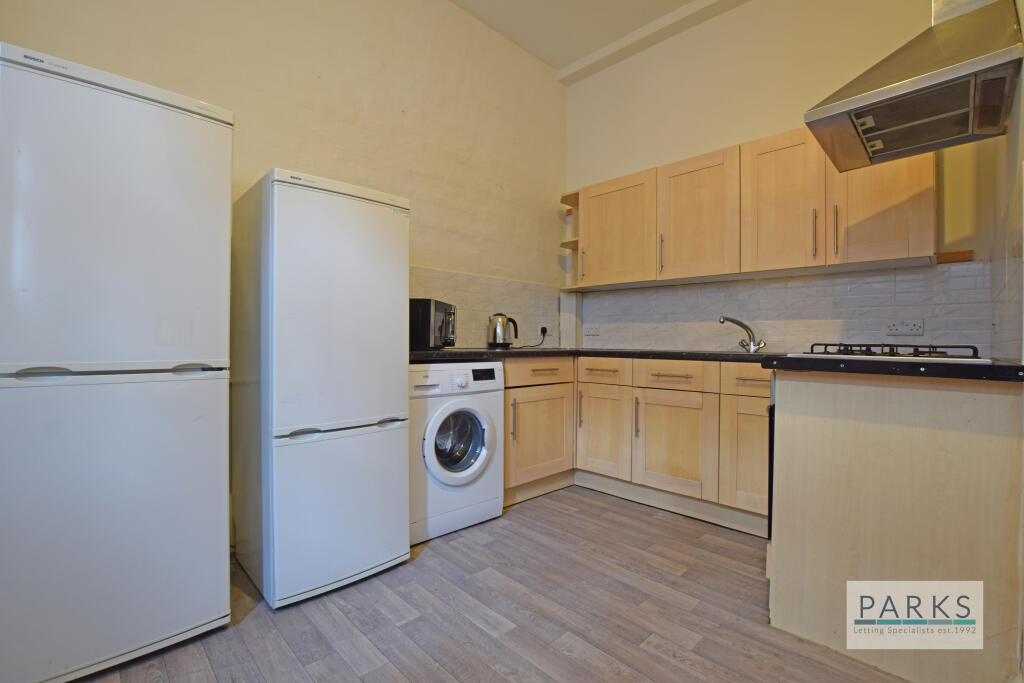Additional property image - Cambridge Grove, Hove, East Sussex, BN3