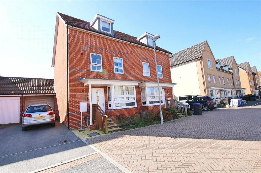 4 bedroom semi-detached house for sale in Quicksilver Street, Worthing, West Sussex, BN13