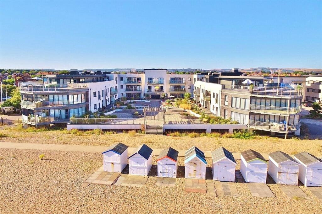 2 bedroom flat for sale in The Waterfront, Goring-by-Sea, Worthing, West Sussex, BN12