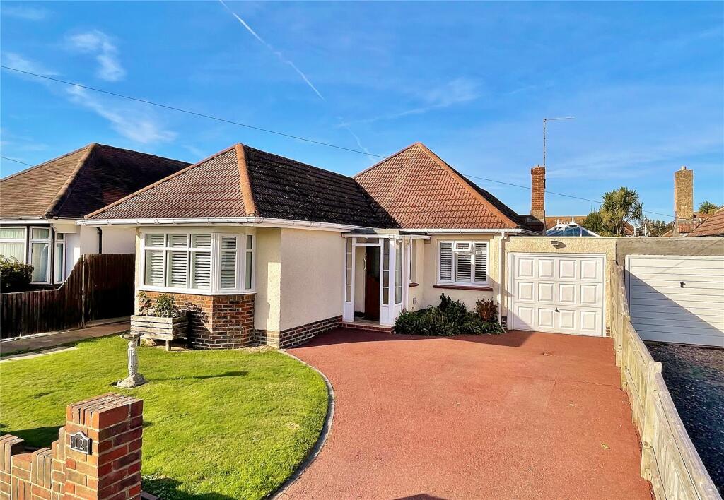 3 bedroom bungalow for sale in Keymer Crescent, Goring-by-Sea, Worthing, West Sussex, BN12