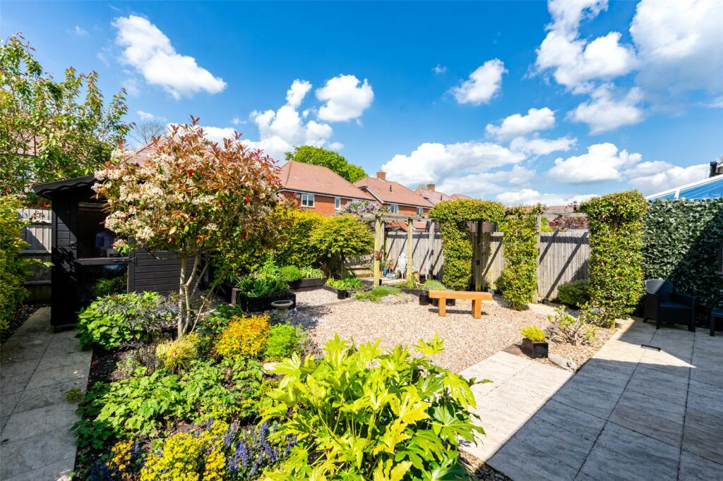 Additional property image - Nightingale Avenue, Goring-by-Sea, Worthing, West Sussex, BN12